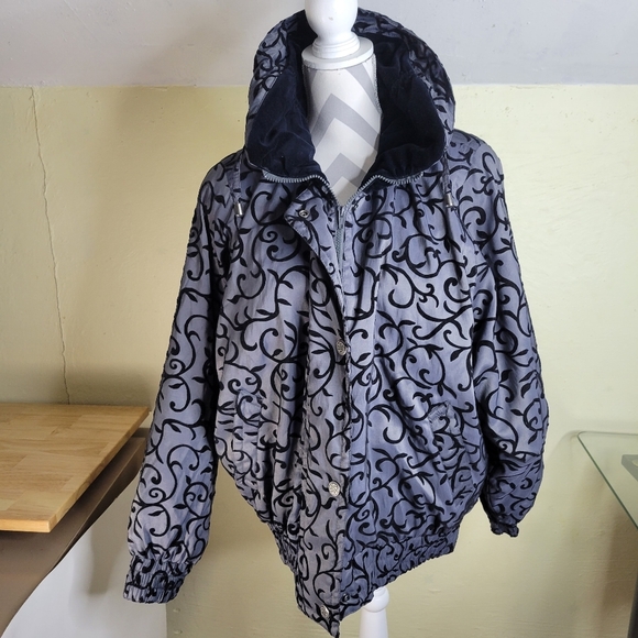 London Fog Jackets & Blazers - Womans London Fog Hooded Gray Bomber Black Velvet Scroll Design Size Medium